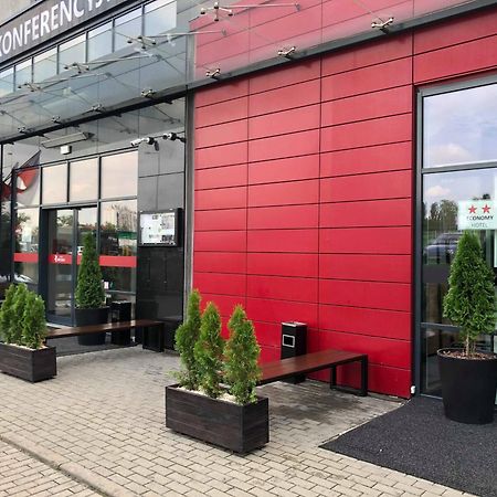 西里西亚品质酒店 卡托维兹 外观 照片